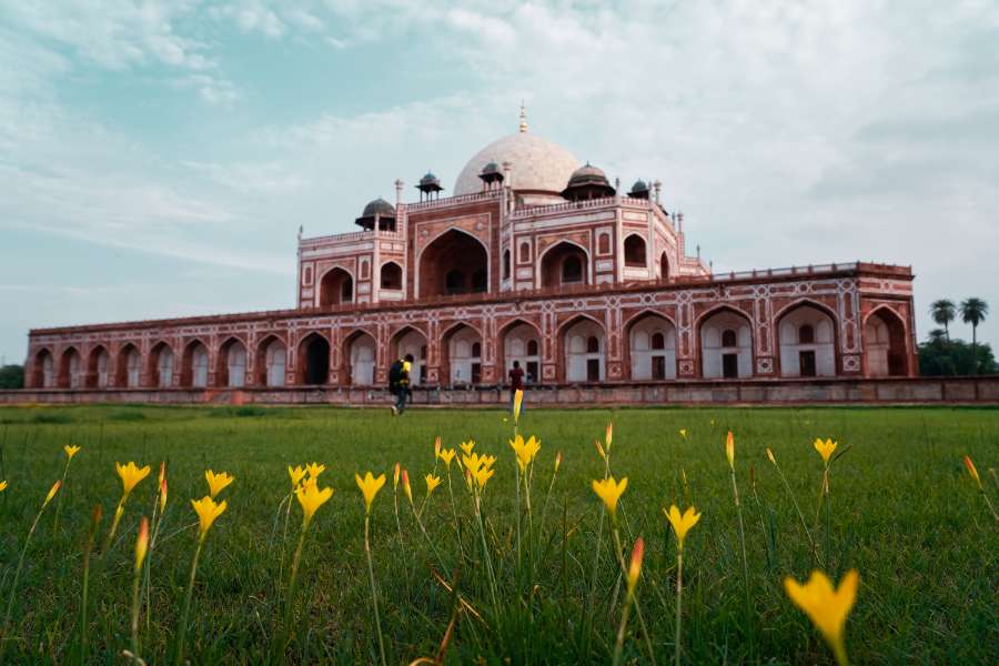 Delhi Temples and Spiritual Sites Tour – 6 Hours